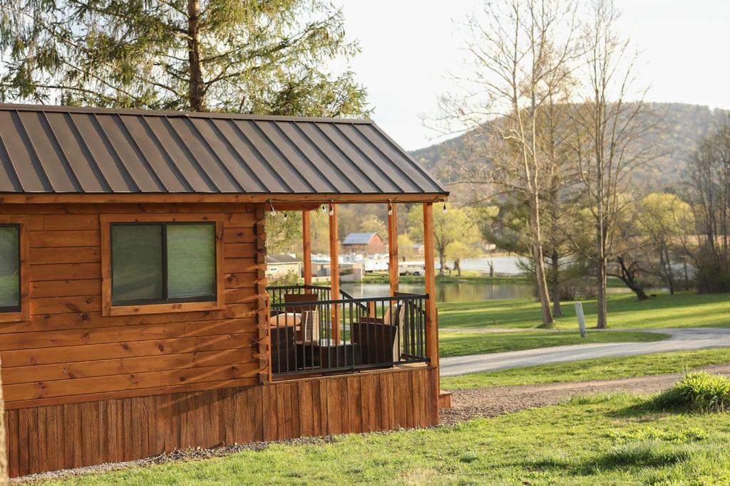 Route 6 Campground Gaines Экстерьер фото